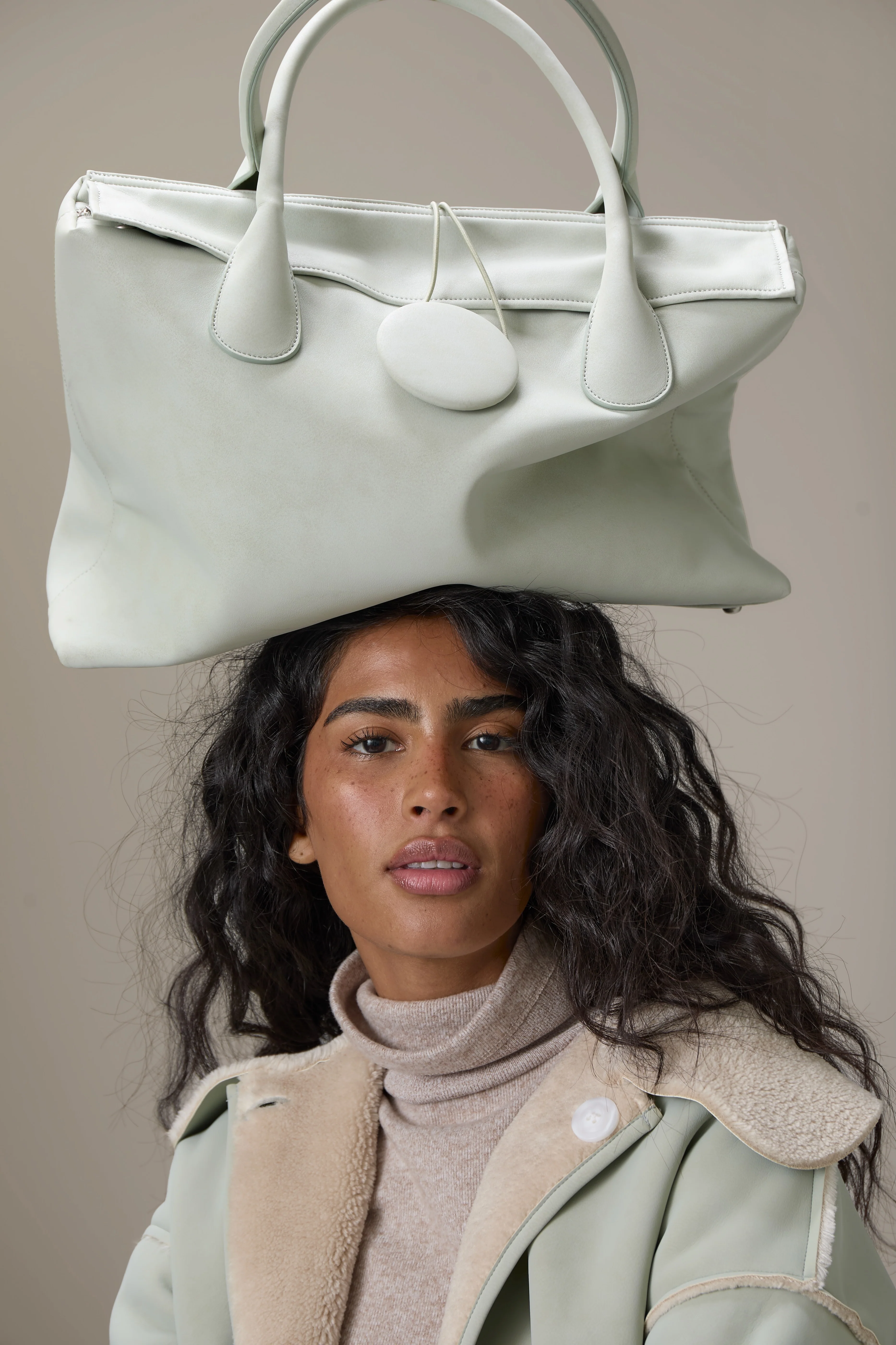 Tully Button Carryall Bag in Mint Foam - Image 4