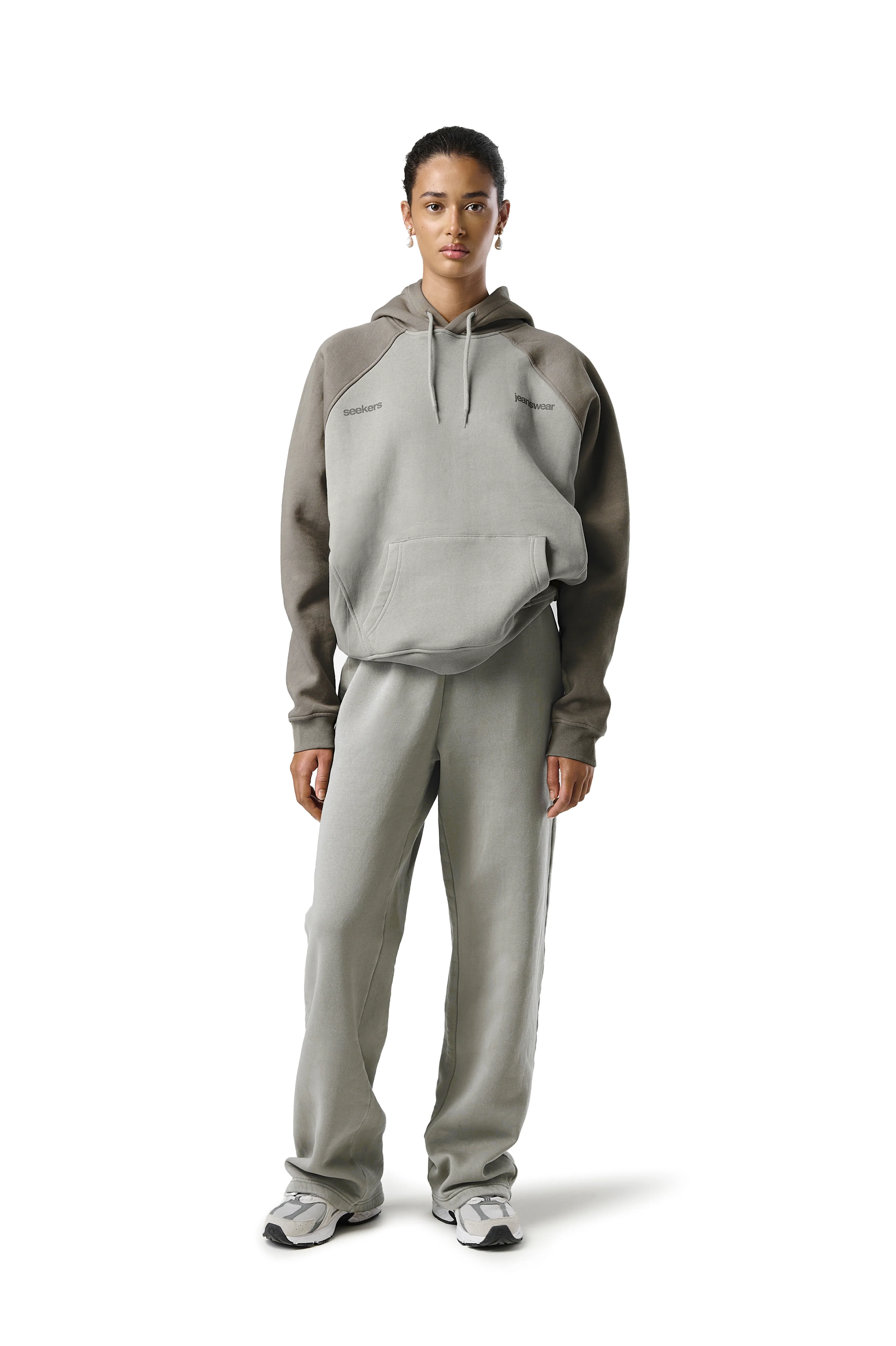 Jeanswear Raglan Hoodie in Champ - Image 6